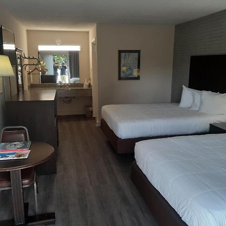 Rodeway Inn & Suites Wilmington North Værelse billede