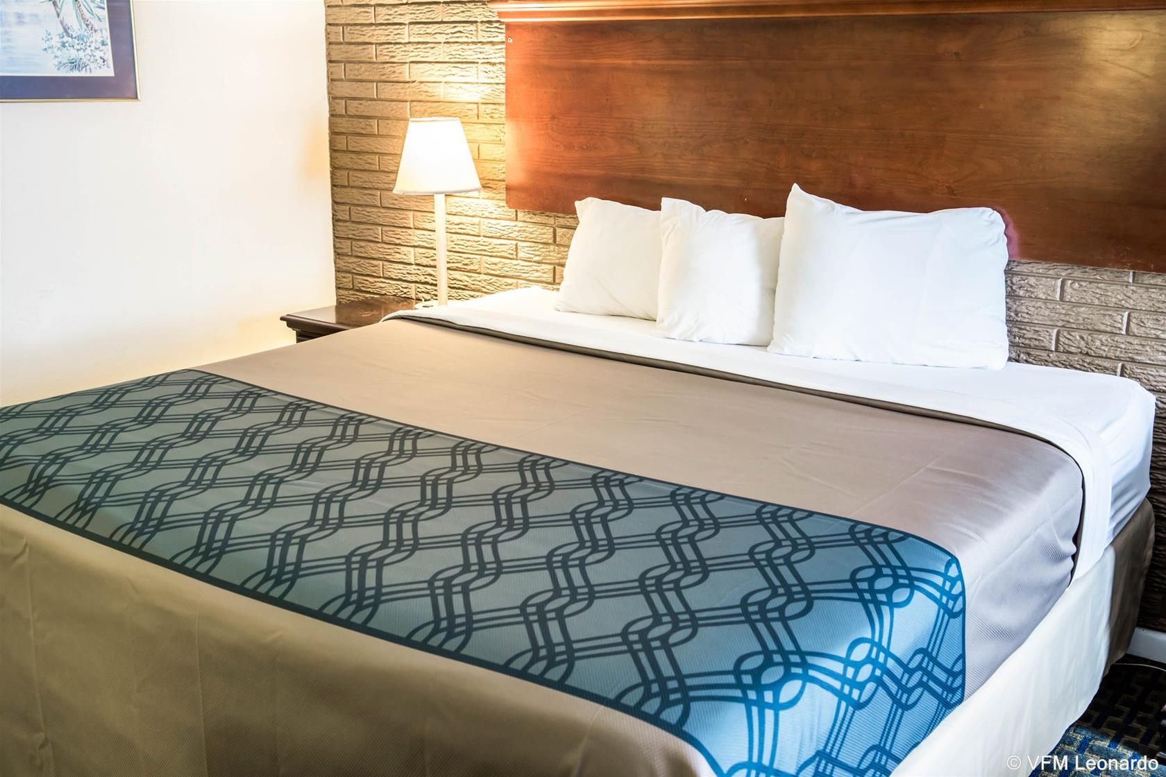 Rodeway Inn & Suites Wilmington North Eksteriør billede