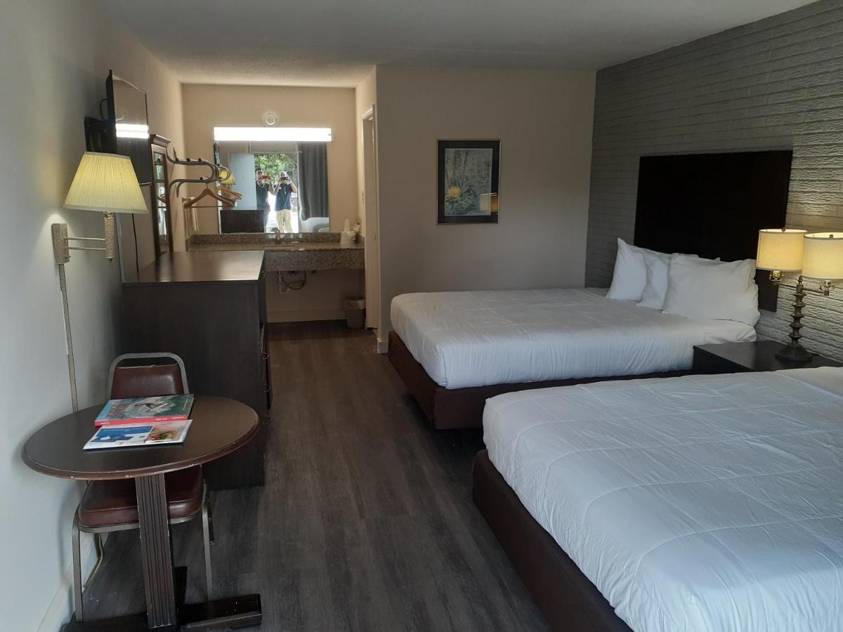 Rodeway Inn & Suites Wilmington North Værelse billede